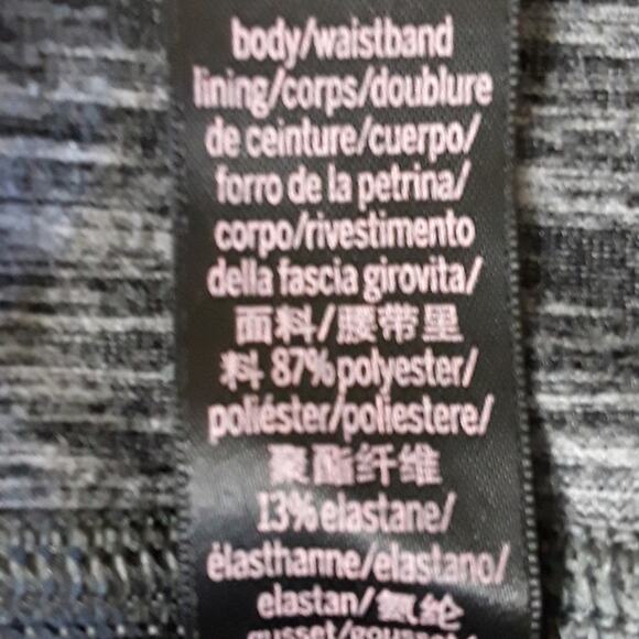 Victoria's Secret Sz S Gray Highrise Cropped Pockets Logo Spell out Leggings - Picture 5 of 11